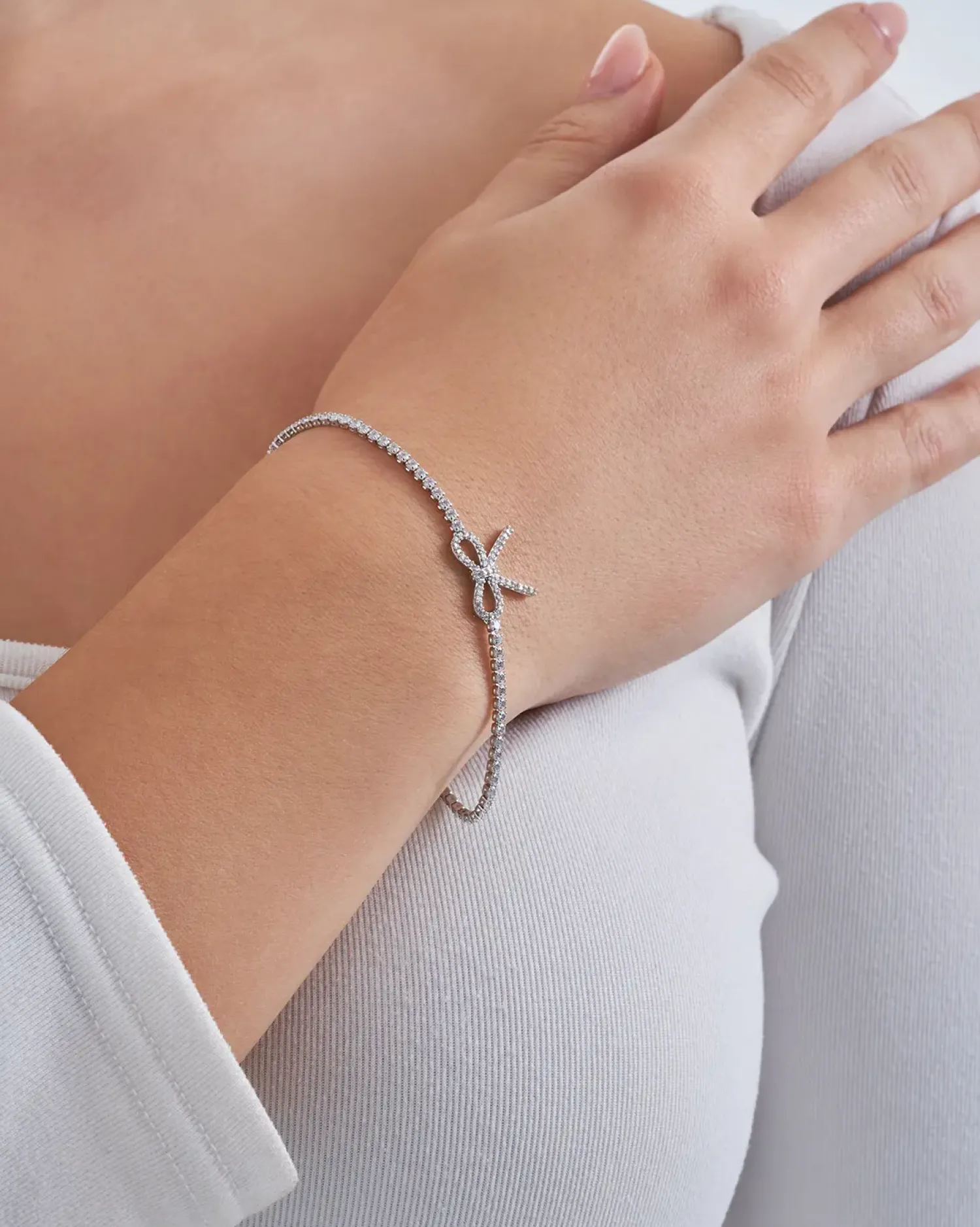 Bijou Brigitte Bracelet - Brilliant Bow Hot
