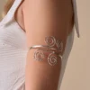 Bijou Brigitte Bracelet de biceps - Silver Swirl New