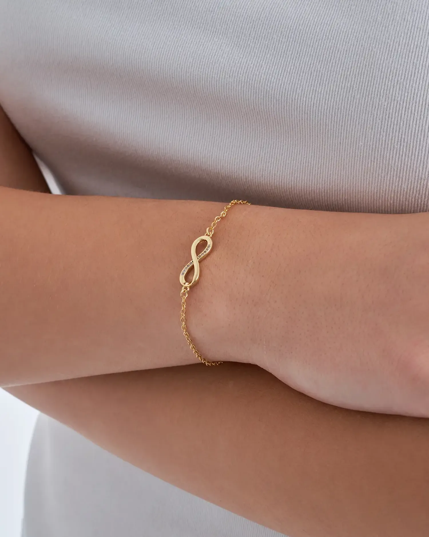Bijou Brigitte Bracelet - Incredible Infinity