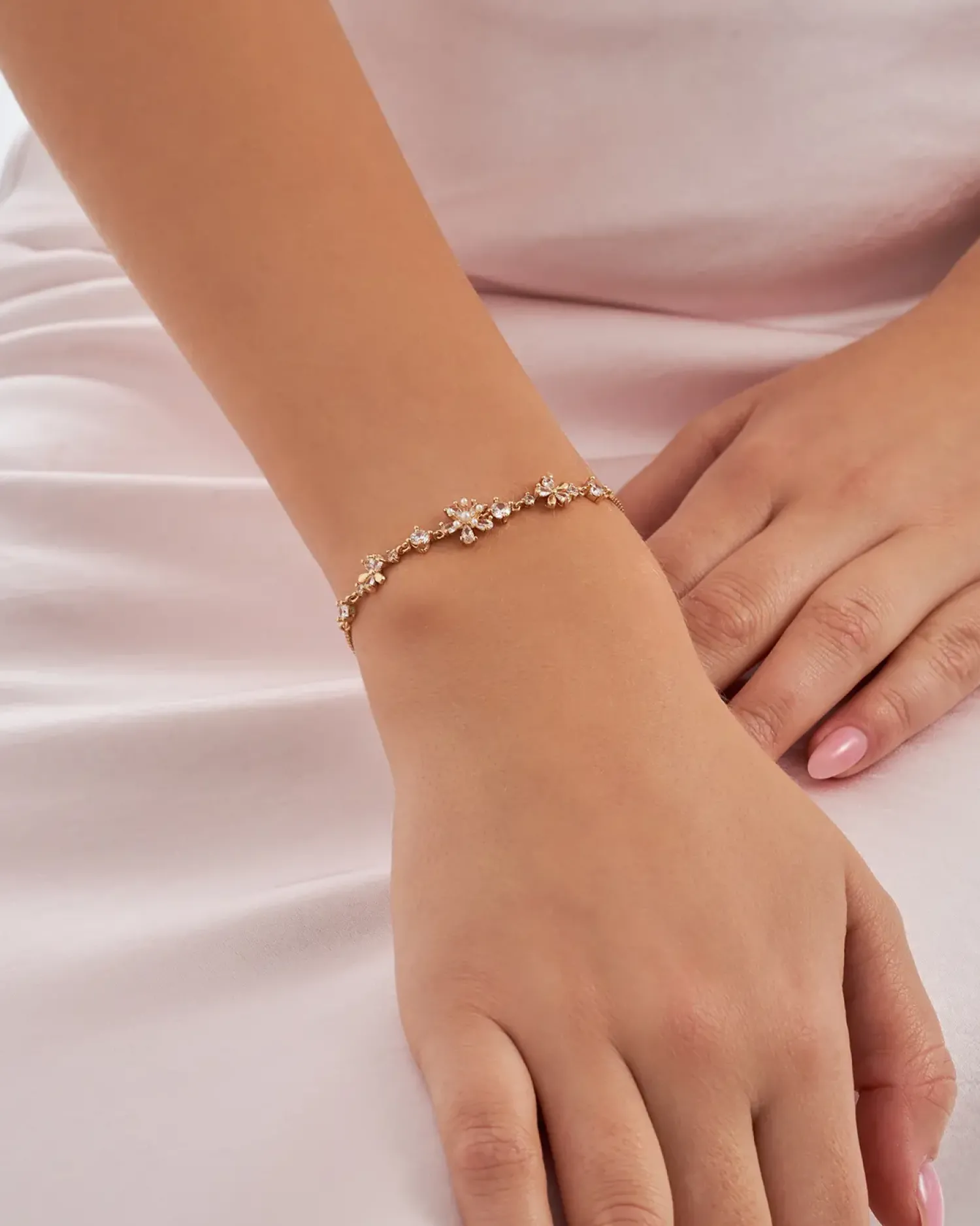 Bijou Brigitte Bracelet - Luxury Flower Discount