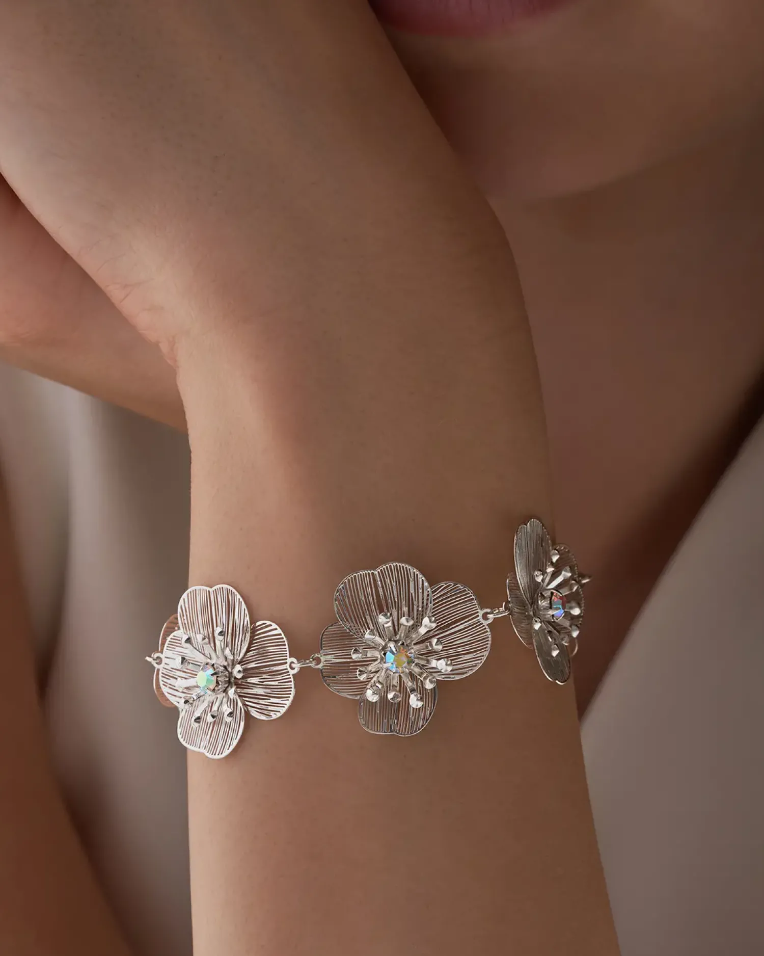 Bijou Brigitte Bracelet - Silver Petal Sale