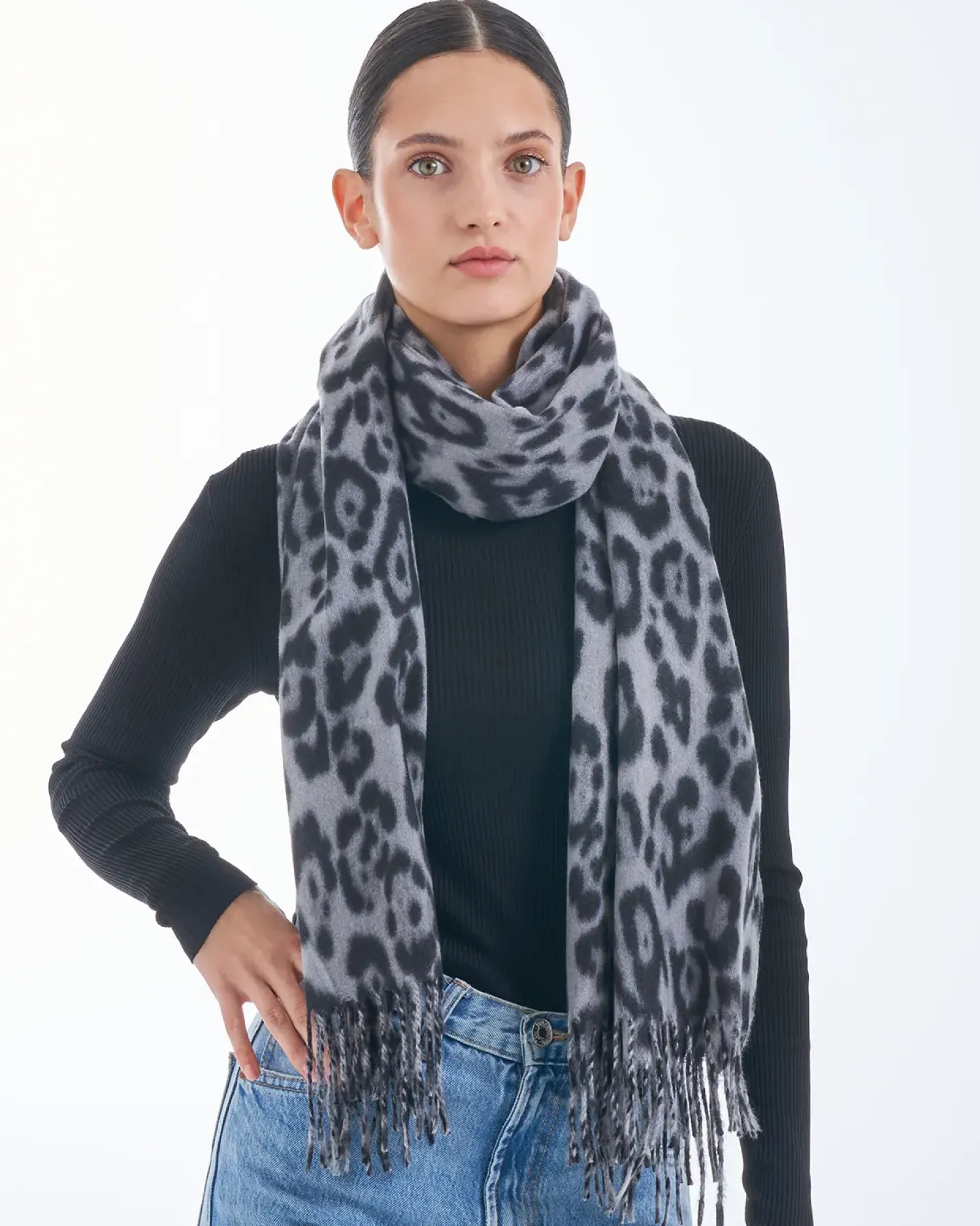 Bijou Brigitte Écharpe - Grey Leo
