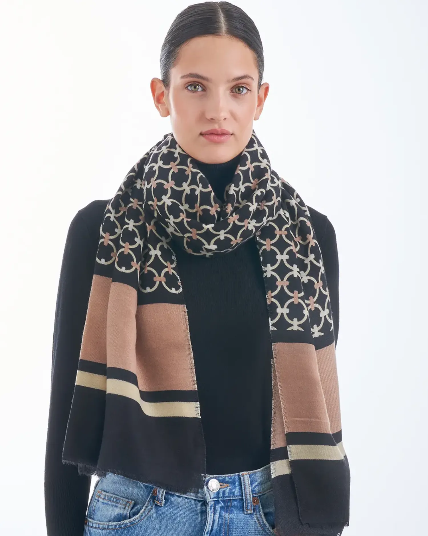Bijou Brigitte Écharpe - Modern Classics Discount