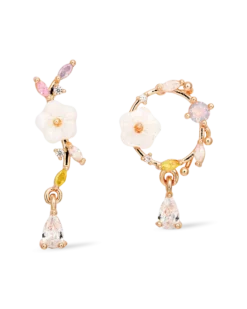Bijou Brigitte Clous d'oreilles - Asymmetrical Flowers Outlet