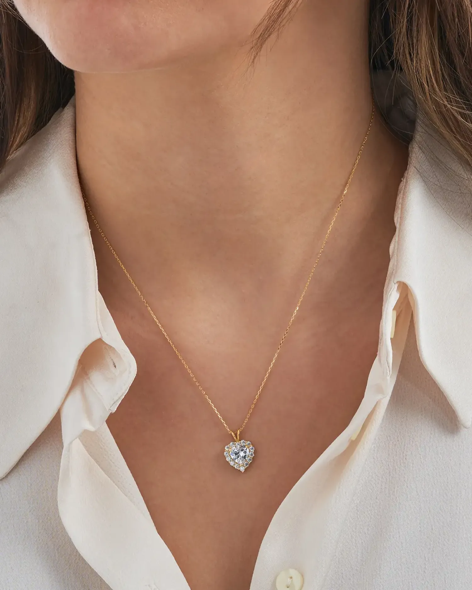 Bijou Brigitte Collier - Admiring Heart Best