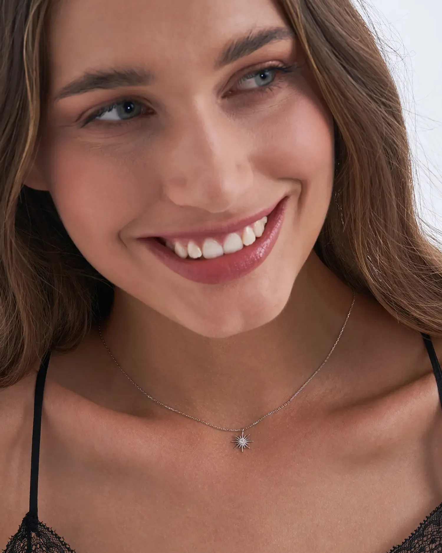 Bijou Brigitte Collier - Filigree Star Best