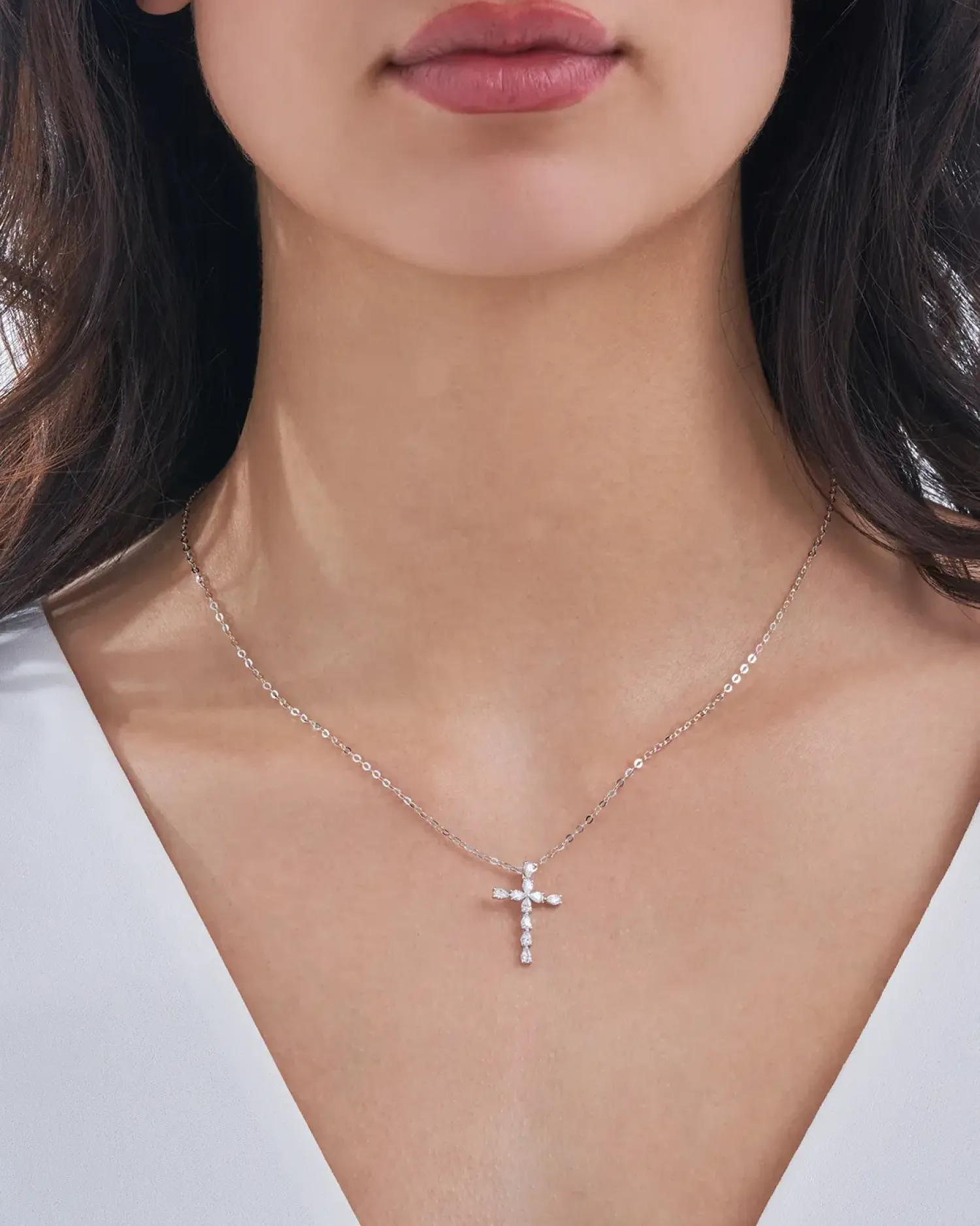Bijou Brigitte Collier - Perfect Cross Hot