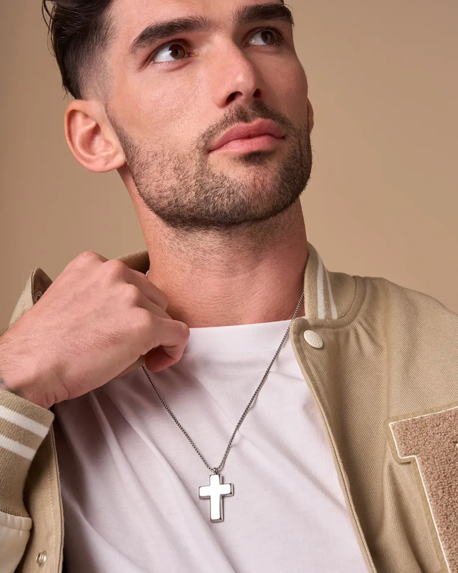 Bijou Brigitte Collier pour homme - Chic Cross Hot