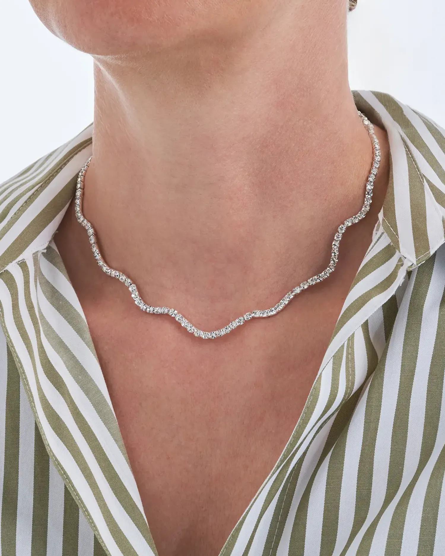 Bijou Brigitte Collier ras du cou - Wavy Wonder New