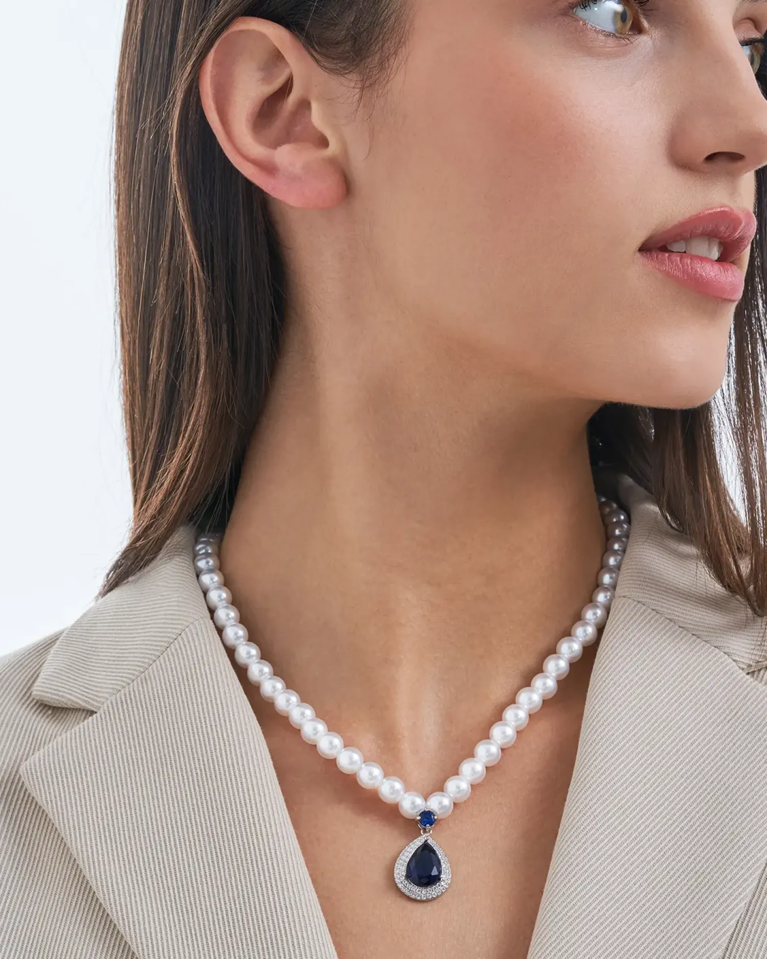 Bijou Brigitte Collier - Royal Sapphire Online