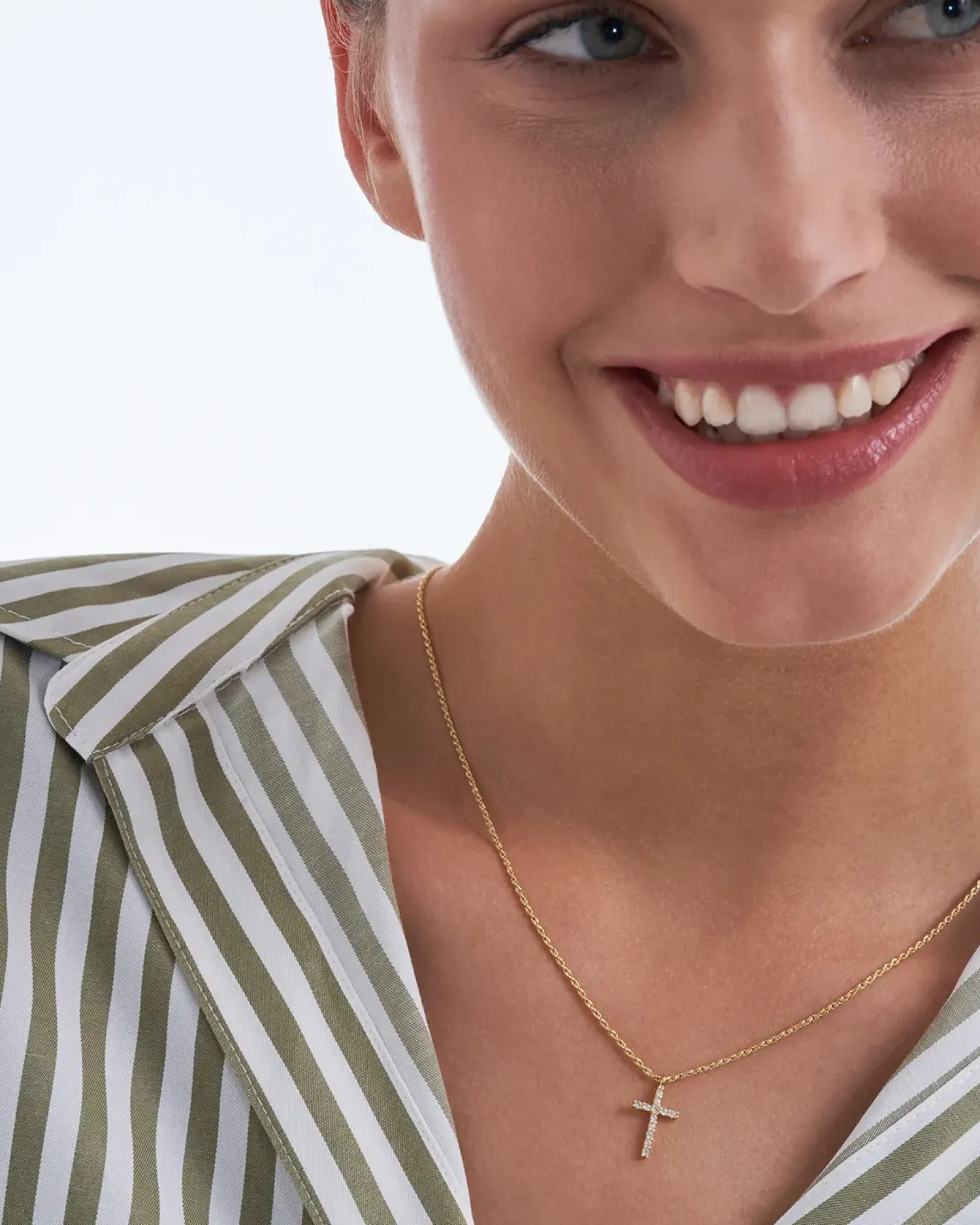 Bijou Brigitte Collier - Twisted Cross Clearance