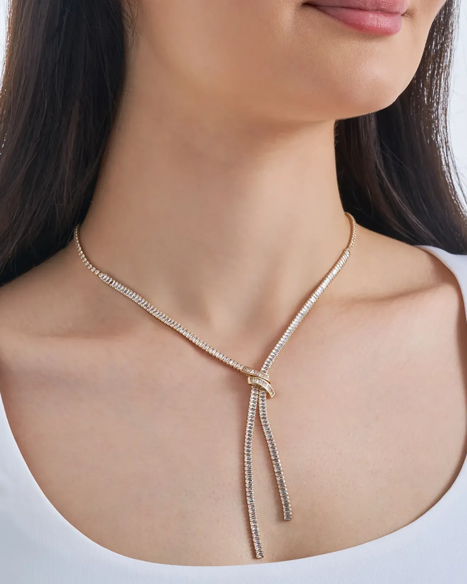 Bijou Brigitte Collier - Zirconia Knot Sale